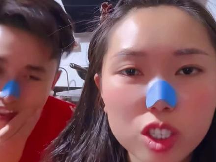 家添喜事,刚结完婚又添丁,一件接一件,恭喜恭喜#记录真实生活 #一定是特别的缘分 #今天是个好日子 #长安二嫂 #直播录屏分享