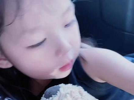 王睿涵,不爱我可不好使!@王睿涵 #人类幼崽到底有多可爱 #兄妹 #心儿 #萌娃日常