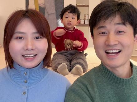 有人轻轻的碎了…#爸爸带娃 #一家三口 #带娃日常