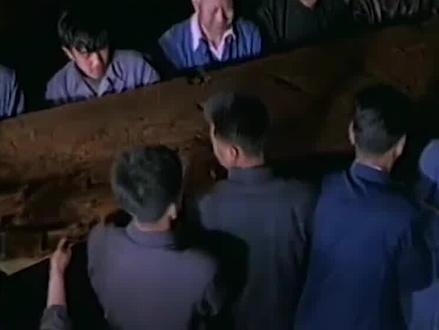 中国唯一被打开的帝王陵,挖开后诡异事件频发,3000珍宝无人敢盗 #解说