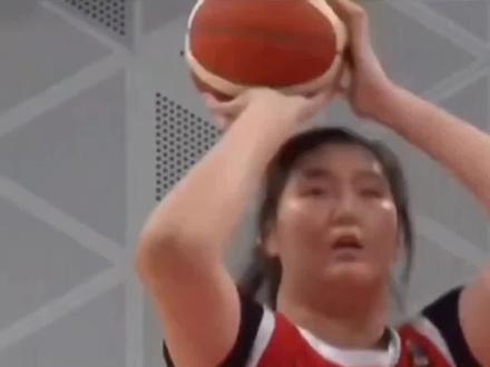 中国女篮热身赛#体育精神#篮球#热点球赛#女篮最新阵容@DOU+小助手