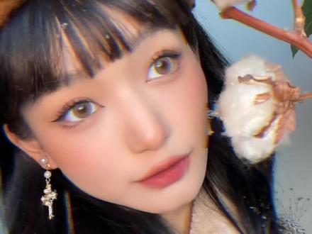 圣诞约会妆…我这假雪特别像头皮屑…#美妆 #圣诞妆容