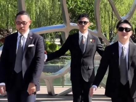 🔥超火裁判舞“不要在我寂寞的时候说爱我”超详细保姆级教程 #当初的爱情匆匆走过 #不要在我寂寞的时候说爱我 #裁判舞蹈 #舞蹈教学 #抖音潮流舞蹈大赛