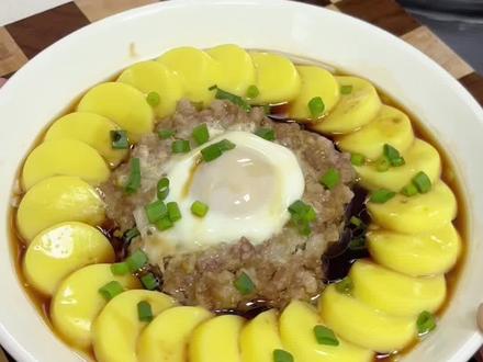 年夜饭必备小孩菜来啦‼️肉末玉子豆腐蒸蛋,嫩滑豆腐搭配肉蛋营养又美味,做法很简单。寓意蒸蒸日上,全家老少都爱吃,过年赶紧安排起来吧!#年夜饭小孩儿菜 #宝宝版年夜饭提前上桌了 #2026年夜饭指南 #年夜饭演练开始 #玉子豆腐蒸蛋