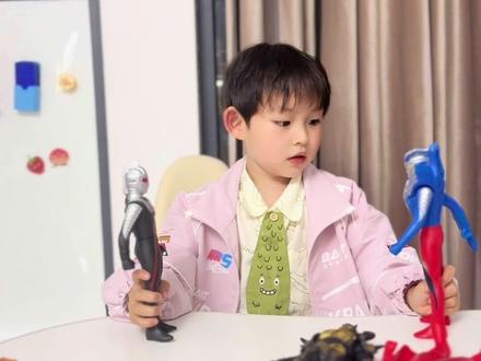 终极赛罗和黑暗赛文决斗,没想到赛罗最后竟然……🤣🤣#奥特曼玩具 #赛罗 #赛罗奥特曼 #黑暗赛罗 #赛文