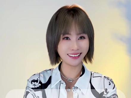 别人夸你好看到底应该怎么回 #别人夸你的时候该怎么回应 #高情商说话技巧 #与人相处 #如何高情商的说话 #语言的魅力