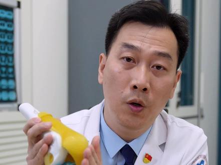 千万不要做手术,做了膝关节置换腿就废了?今天我和大家说说膝关节置换后到底是不是有这么大的影响!#骨科 #刘国彬膝关节团队 #刘国彬骨科团队 #膝盖疼 #膝骨关节炎保膝手术