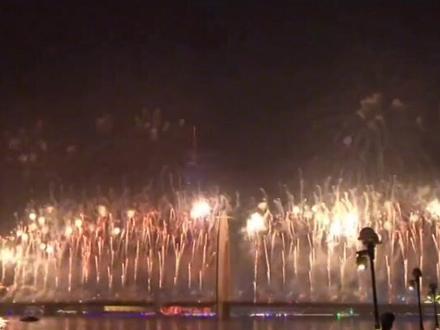 祝大家元宵节快乐!#城市的夜晚 #烟花