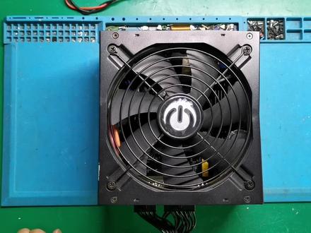 天空划过一道闪电伴随一声雷鸣,然后长城G6 650w电源就歇菜了