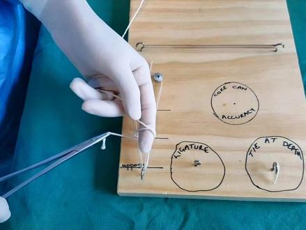 结扎时常用的米勒结,让我们一起看一下吧#抖音宠物医生 #宠物医院 #缝合技巧