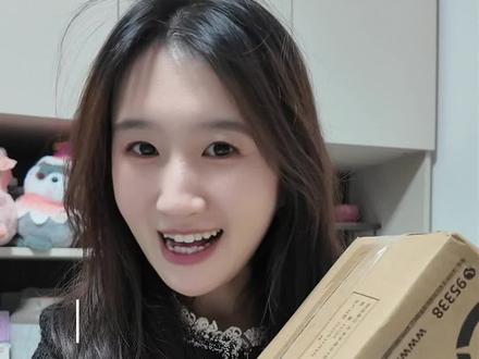 来看看我给我的问界整了一个什么样的新钥匙吧?!华为watch十周年版大开箱!#真实生活分享官 #华为watch #开箱 #智能手表