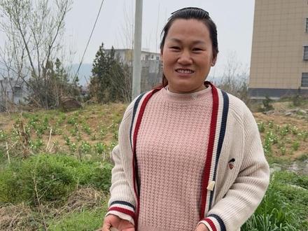 可惜你不是河南人,又怎么会知道吃榆钱的美味 #内容启发搜索 #真实生活记录 #农村生活 #农村夫妻日常生活 #河南人 @四个孩子妈妈要努力 @皮皮乐农副土特产店