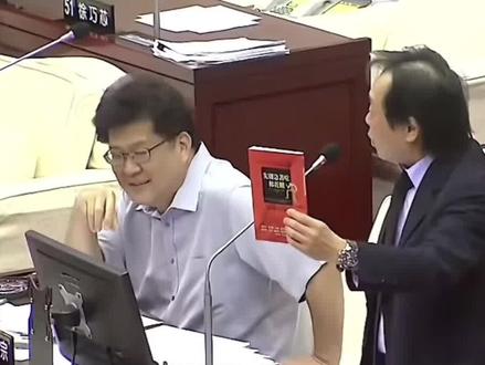 #热度精选 笑死人不偿命#看一遍笑一遍 #专治不开心 #精彩片段 #热评语段