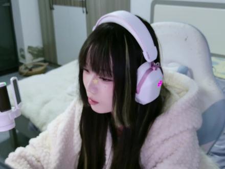 终于被发现了吗 #网瘾少女 #三角洲 #三角洲行动