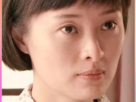 女人在掉重达一万八千斤的金箍棒时一个没留神 ,差点把下面的人砸得东一块西一块 #情感 #工厂 #因为一个片段看了整部剧 #影视解说 #好剧推荐