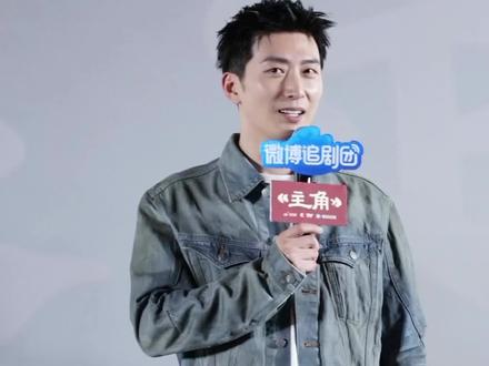 窦骁年纪大会疼人 #窦骁 优势年纪大会疼人 笑不活了#帅哥