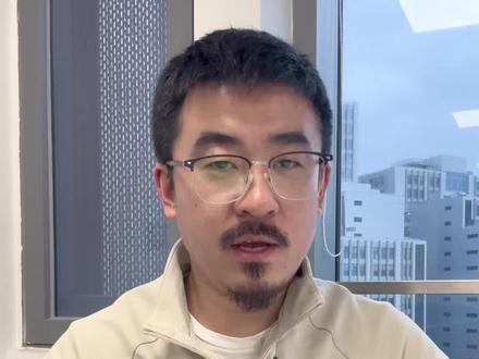 懵了!黄金直接跳水!还能拿吗? #贵金属 #黄金金价暴跌 #黄金 #A股 #财经