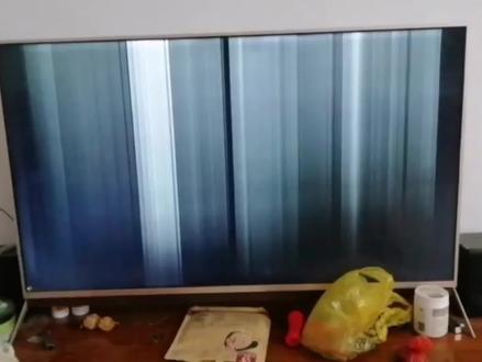 #上热门 康佳55电视花屏闪屏,远程一对一教你不换配件零成本拆几个电阻搞定#液晶电视维修 #电视机 #家电维修 #电视