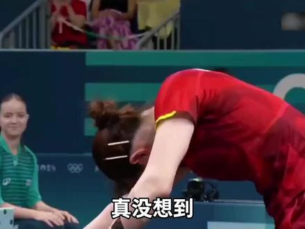 这是中国女乒历史上第24次捧起考比伦杯,并达成了世乒赛女团七连冠的辉煌成就#国乒女团七连冠 #国际 #外网看中国 #科普