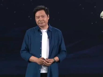 挫折不是绊脚石,而是送给坚持者的礼物!#励志演讲 #创业故事 #人物故事