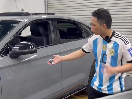 你曾经试过忘记关某个车窗,下雨天导致车辆进水吗?安装奥迪锁车自动升窗模块,可以解决问题#奥迪改装#汽车好物 #懂车小知识