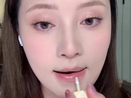 经典升级依旧是经典#妆容教程 #眼影盘分享