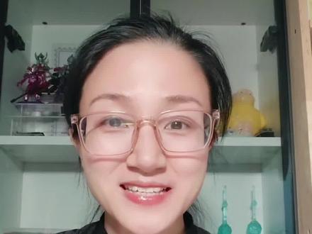 银价涨上天,白银LOF却连续两天跌停,小伙伴就在评论区问:“为啥银价涨基金却连续两天跌停”,“还能不能冲”,“跑不掉了怎么办”……
先回答“为何银价涨,LOF却跌停”,4个原因#真实生活分享计划 #白银套利 #薅羊毛 #知识分享 #口播短视频