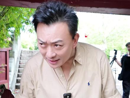 时隔20多年重温旧里,变化真大呀!有戏瘾的朋友们来偶遇切磋下演技!#黄海冰 #五一假期 #横店影视城 #明清宫苑 #心动打卡指南