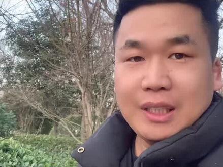 临沂一中强基班开始招生了。
今天临沂一中强基班开始接受报名了,看来临沂一中也着急啊,今年的抢生源直接提到年前了,着实有点早啊。去年5月1号,前年还是中考后,今年直接初三上学期就开始了#中考 #初中生 #城中村改造 #临沂一中 #临沂四中