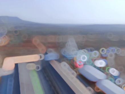 京沪高铁(二线)青岛连接线项目诸城南站最新动态#飞行视角
作为国家“八纵八横”高铁主通道之京沪高铁辅助通道和沿海通道的连接线,潍宿高铁(京沪二线)至青岛连接线项目将于2028年6月底建成。该项目将承担起“优网络、扩通道、补短板”的重任,形成青岛北上南下的快速通道。与该项目同步实施的青岛枢纽普速列车外迁工程将给青岛铁路客运枢纽格局带来改变。
潍宿高铁至青岛连接线项目西接新建京沪二线(潍宿高铁),东连既有青盐铁路引入青岛枢纽。线路起自青盐铁路洋河口站,向南经青岛西海岸新区引入青岛西站,向西经诸城市设诸城南站,再向西引入日照新建潍宿高铁五莲北站,设计时速350公里,线路全长108.8公里。
诸城南站位于诸城市南部皇华镇境内,常山大道东侧,旅游路南侧,东山坡村北侧,大李子园村西侧,距诸城市建城区边缘直线距离约6km。
京沪二线青岛连接线建成通车后,诸城将直接受益,从诸城南站到青岛西海岸新区铁山站只需10分钟。10分钟,相当于出门散散步的事儿。届时,从诸城南站到青岛市区的高铁估计用时也就是半小时吧。10分钟到半个小时的高铁,诸城更方便和青岛实现同城化。
高铁,是一方源头活水,是经济发展动脉。全新的路网通道建设必将带来诸城全方位的发展变革,让人无限期待。