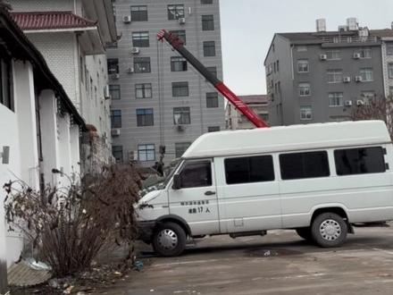 打卡云旗郝熠然带着西达老师拍摄海报视频取景地,姐妹们就问你们厉不厉害,和横店的同担姐妹打卡名场面。#云旗郝熠然