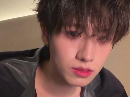 让我们来听听TOP他们五个怎么说吧#TOP登陆少年 #TOP纠缠到世界毁灭 #五小登 #无所不能TOP #专辑