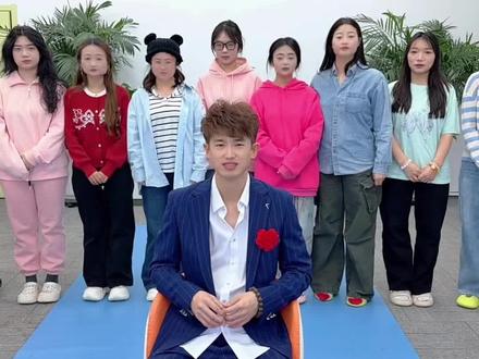 假如羊公子结婚你们会穿什么参加 #办公室搞笑 #真会玩系列