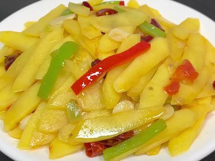 笋瓜好吃的家常做法,酸辣过瘾 脆嫩入味,学会做给家人试试吧 #家常菜 #家庭小炒 #在家做美食 #下饭菜