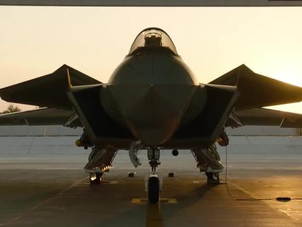 战神轰6轰炸机,半个世纪依然屹立不倒!轰6K到底有多强? #轰6k #军事科普