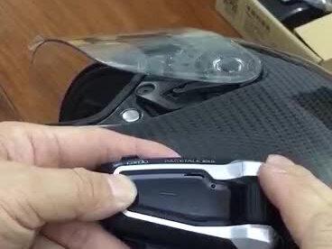 本视对讲机与Cardo耳机的配对,必须先将耳机恢复出厂设置,建议将对讲机配到手机2#cardo#本视对讲机