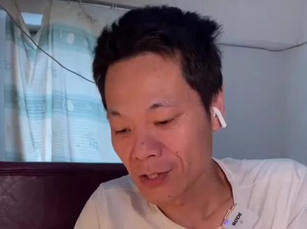 “刘师傅教你测量手镯圈口的正确打开方式”#翡翠 #翡翠手镯