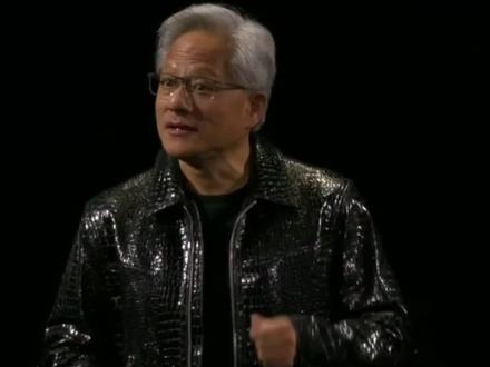 黄仁勋现场展示 新一代DISS 实时AI画面丝滑惊艳全场! 2025年1月7日英伟达创始人兼首席执行官黄仁勋将登上CES2025舞台,发表主题演讲,展示其最新DLSS技术,即深度学习超级采样(Deep Learning Super Sampling),是英伟达(NVIDIA)推出的一种图形处理技术,惊艳全场!
#黄仁勋 #CES2025 #英伟达 #显卡