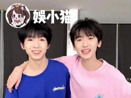 杨博文一碰到左奇函洁癖就自动消失#左奇函杨博文#奇文