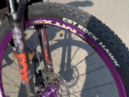 #双轮驱动bike 车混2
#x321b
崔克@AAA.荔枝鸡脚批发蔡总
剪辑 车混@小吉Jimmy
拍摄@eRRAT1C🌈
