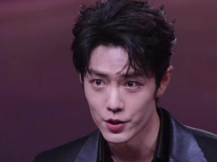 肖战2025年微博之夜全流程汇总!一定要看到最后!#肖战 #微博之夜 @抖音创作小助手 @DOU+小助手