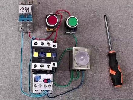 电动机延时停止控制线路接线方法 #电工知识 #电工接线 #零基础学电工 #时间继电器 #电工红姐