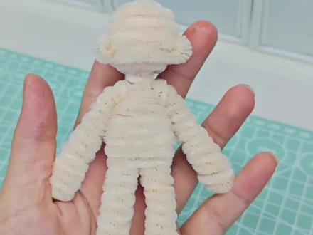 13cm扭扭棒素体教程来喽#扭扭棒 #手工 #手工diy #教程 #dou上热门 @抖音小助手 @DOU+小助手