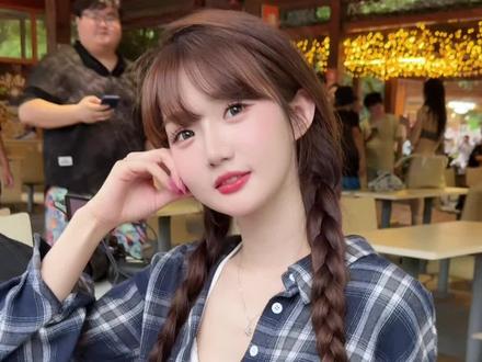 模特怀孕了,相机卖了 #抱起小熊就跑