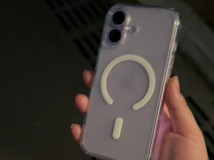 真的不后悔买iPhone17!(配件:膜星人手机壳)虽然是标准版,但是真的很好用!手机到手三个多月了,配件也是买了一大堆,真的喜欢这个壳壳!!硬背软边,摄像头全包裹!手感超级超级超级超级无敌丝滑!绝了#iphone17 #iphone17手机壳 #手机壳推荐 #好物分享 #我的新年返乡数码好物