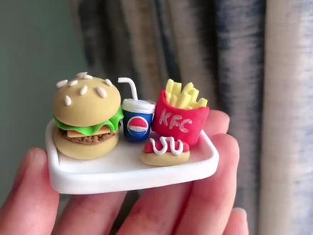 100个粘土小萌物打卡第一天-肯德基套餐#粘土教程 #超轻粘土手工 #微缩里的迷你世界 #亲子手工制作