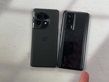 金属边框才是尊重!一加11Pro全面吊打红米K60Pro,红米学着点! #小米手机 #苹果手机 #手机数码 #华为手机 #一加 #一加11pro #小米 #红米K60 #原神