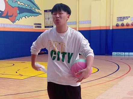 当你的篮球兄弟不穿袜子时#篮球 #篮球生日快乐