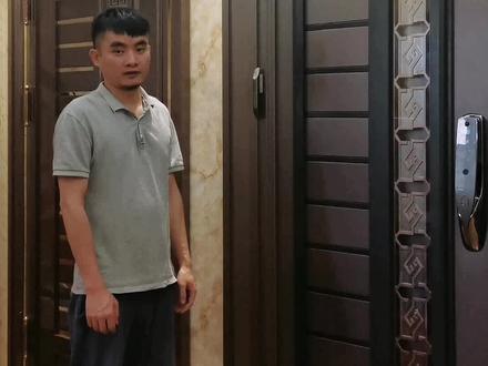 邻居门头比自家高,你是去理论还是投诉?教你一招轻松解决!#入户门 #韩式门 #防盗门 #门窗定制 #智能锁