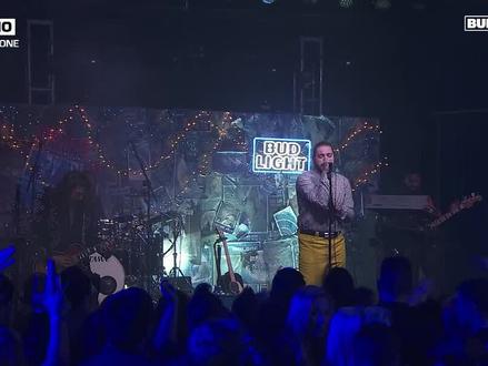 Post Malone Psycho Live From The Bud Light x Post Malone Dive Bar Tour
#hiphop #trap #postmalone #音乐现场